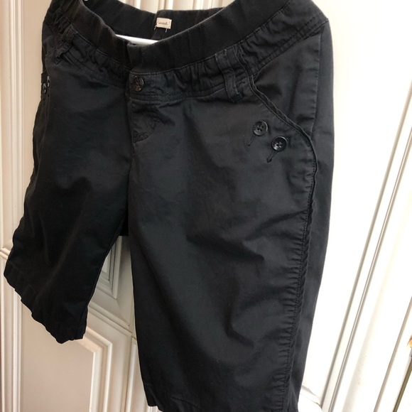 ππΆ 40% OFF SALE Maternity shorts - Picture 2 of 6